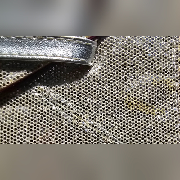 Victoria's Secret silver metallic Disco envelope clutch formal special occasion - Picture 14 of 14